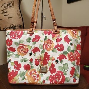 Dooney & Bourke